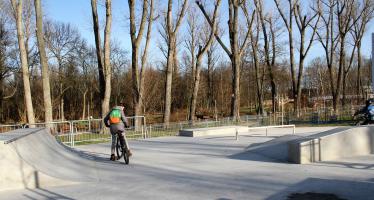 W sąsiedztwie parku Bulwary powstał skatepark