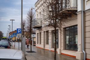 Ogłoszono przetarg na wynajem 3 lokali użytkowych w kamienicy przy Placu Kościuszki 24 